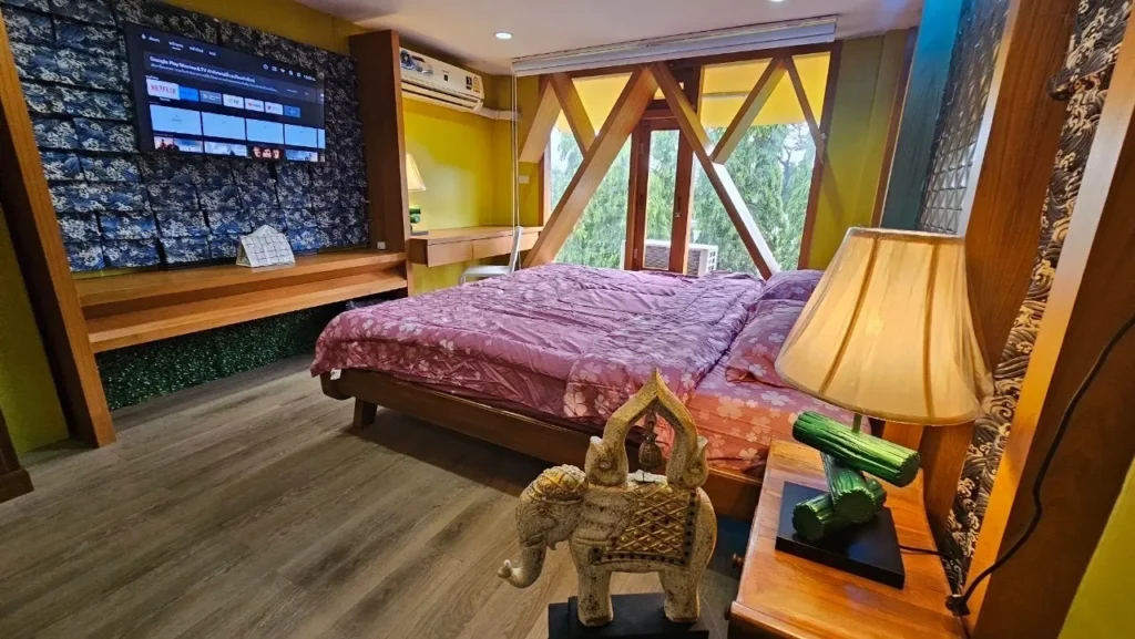 Baan Chang (Elephantique House)