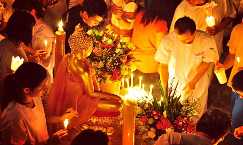 celebration asalha bucha thailande