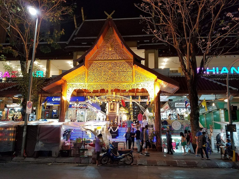 chiang mai night market