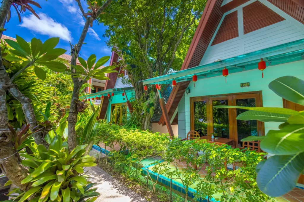 Meet Holiday Hotel-Rawai
