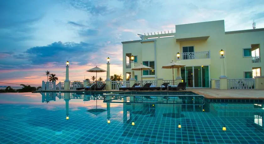 Krabi Front Bay Resort
