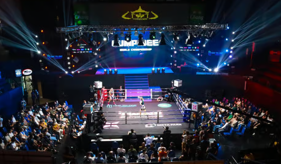 Match de Muay Thai au Lumpinee Boxing Stadium
