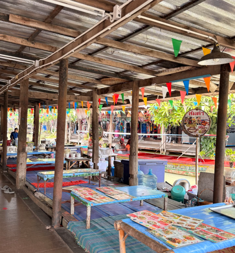 marché flottant pattaya